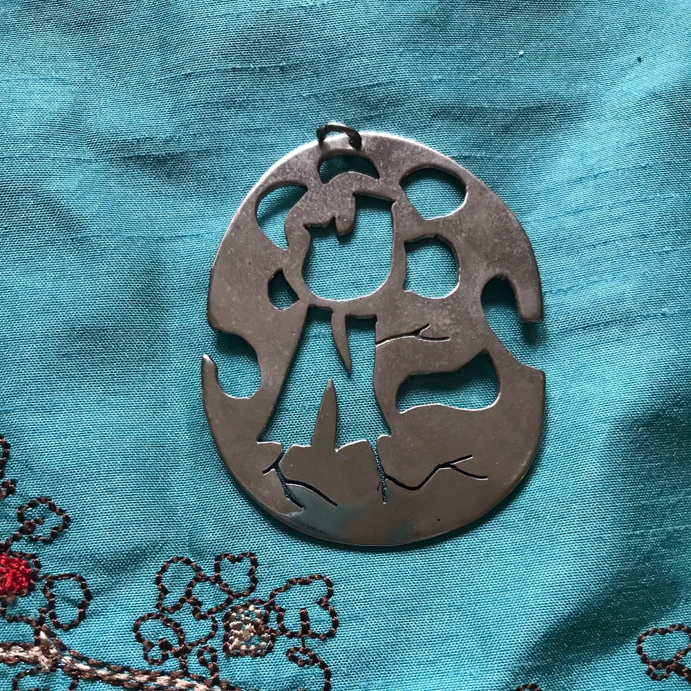Custom Cut Flower Roots 'JN' Initials Pendant